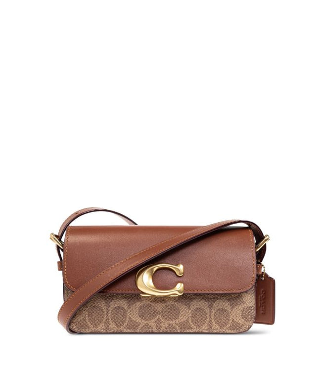 Coach
logo-plaque shoulder bag
