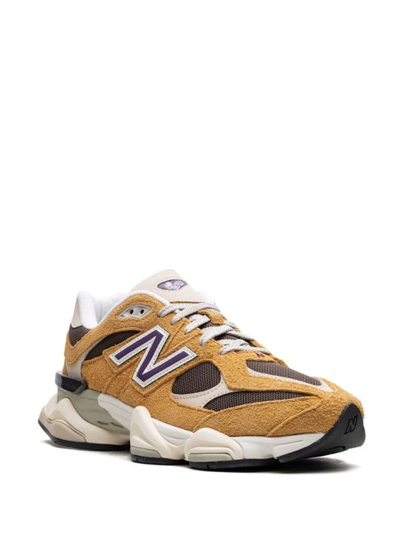 New Balance
9060 "Butterscotch" sneakers