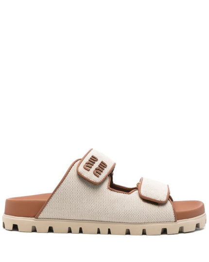 Miu Miu
logo-lettering sandals