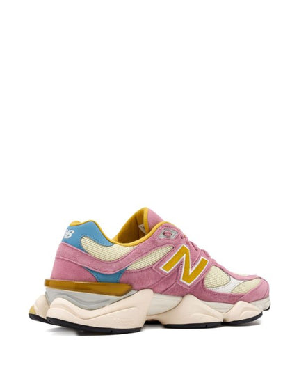 New Balance
9060 "pink taffy/calcium" sneakers