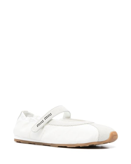 Miu Miu
suede-panels ballet flats