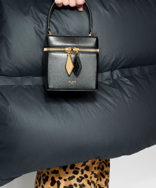 CUBE VANITY CASE IN SHINY GOATSKIN