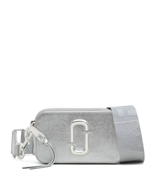 Marc Jacobs
The Metallic Snapshot camera bag